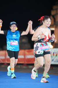 BIB: 45827, 45508
                            <button type="button" onclick="openModal(19766053)" class="btn btn-primary btn-sm float-right btn-popup" data-toggle="modal" data-target=".modal-high-quality">
                        <i class="fas fa-shopping-cart"></i> Add to Cart
                    </button>
                                            <button type="button" onclick="isThisMe(19766053, true)" class="btn btn-success btn-sm float-right btn-popup btn-isme hidden" data-toggle="tooltip" data-placement="bottom" title="นี่คือรูปของคุณใช่ไหม คลิกที่นี่เพื่อเอาเข้าอัลบั้ม">
                        <i class="fas fa-plus"></i> Add to album
                    </button>
                    <button type="button" onclick="isThisMe(19766053, false)" class="btn btn-warning btn-sm float-right btn-popup btn-isnotme hidden">
                        <i class="fas fa-ban"></i> Remove from album
                    </button>